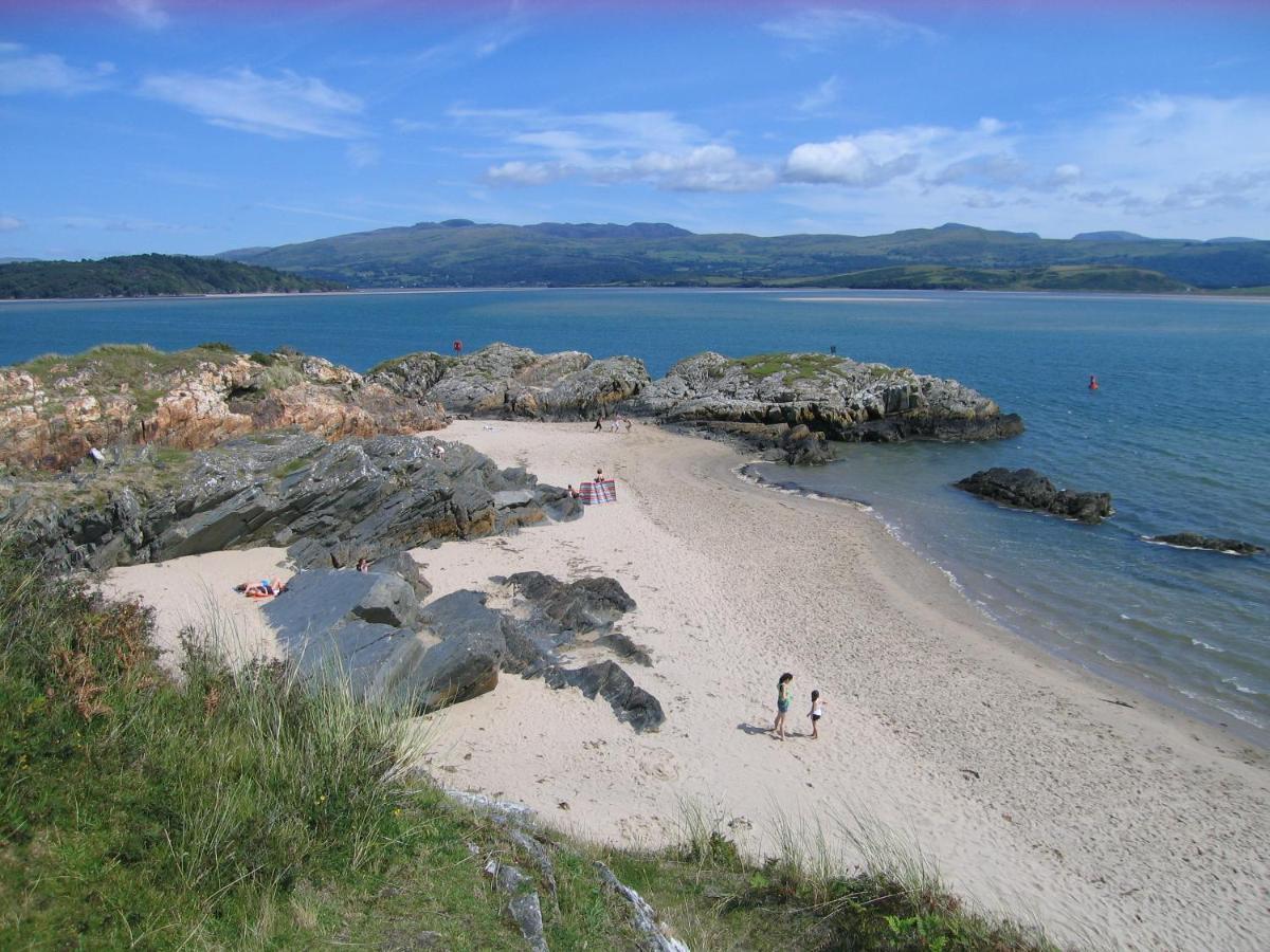 Tegfryn , 5*, Sea View, Borth Y Gest *